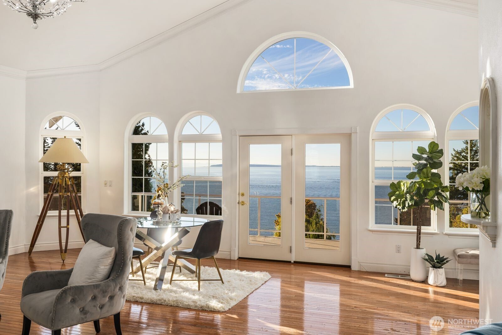 5913 Normar Place , Blaine, WA 98230