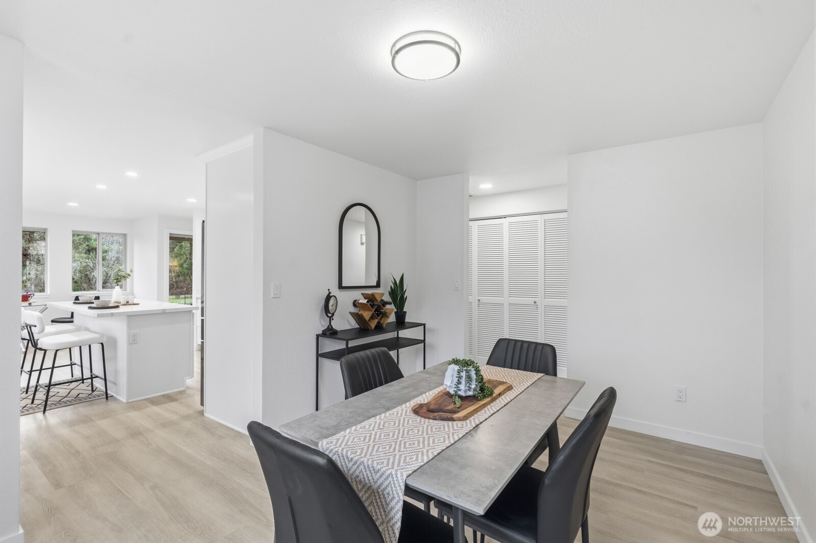 2803 77th Avenue NE, Olympia, WA 98506