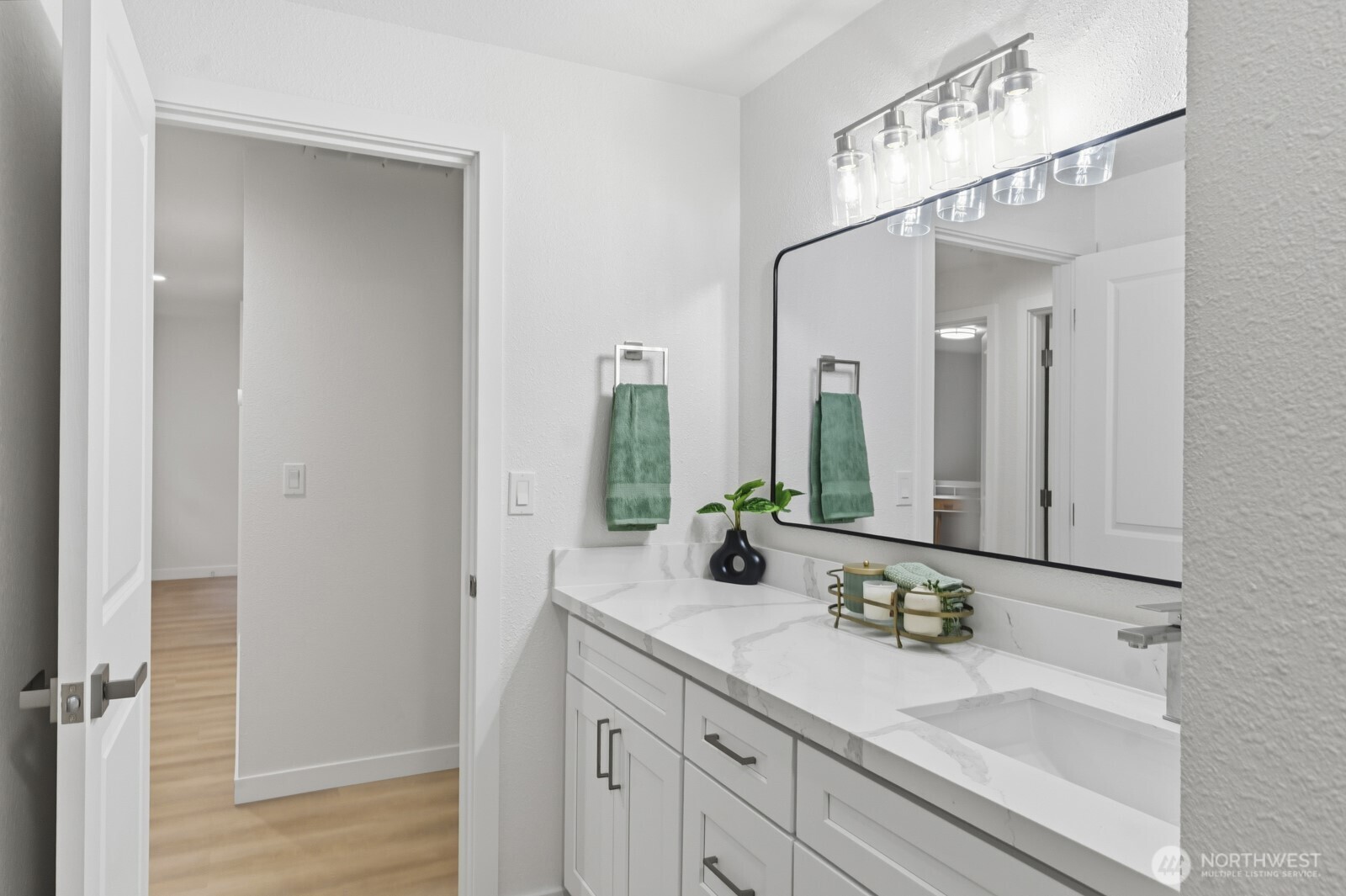 2803 77th Avenue NE, Olympia, WA 98506