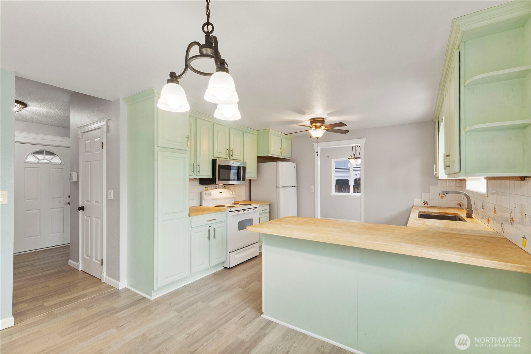 11208 148th Street E, Puyallup, WA 98374