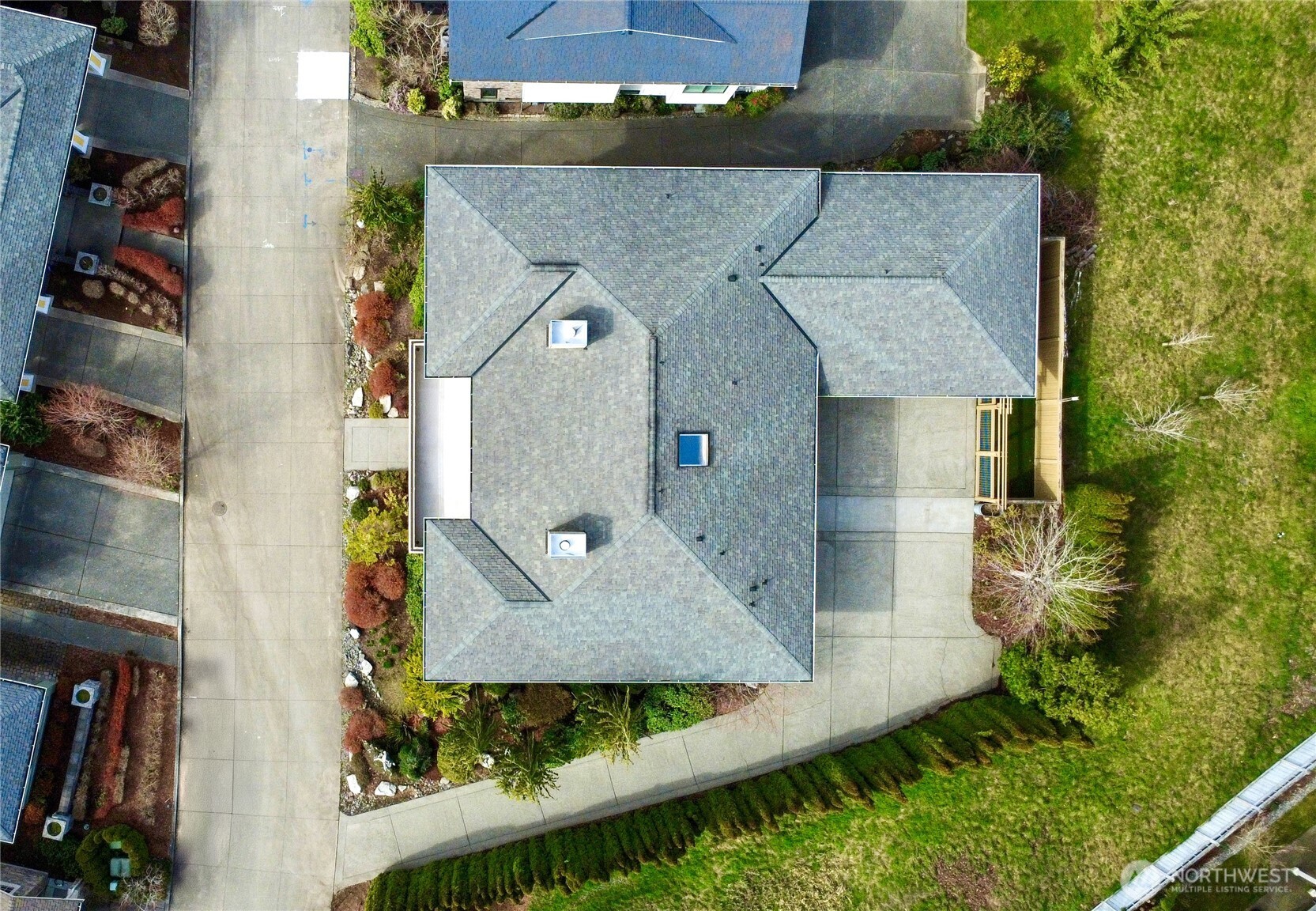 1558 26th Court NE, Issaquah, WA 98029
