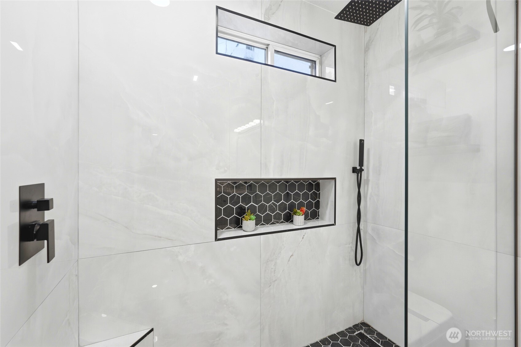 5302 Wetmore Avenue , Everett, WA 98203