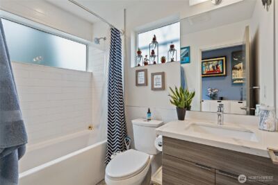 6500 34th Avenue SW, Seattle, WA 98126 - Photo 13