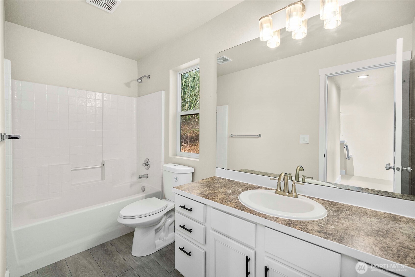 4125 S 220th Place #26, Kent, WA 98032