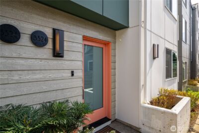 8324 14th Avenue NW, Seattle, WA 98117-4232 - Photo 1