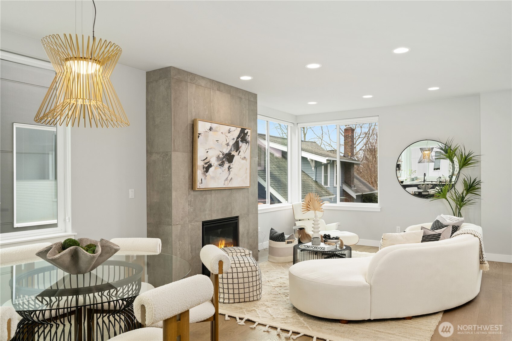 8324 14th Avenue NW, Seattle, WA 98117-4232