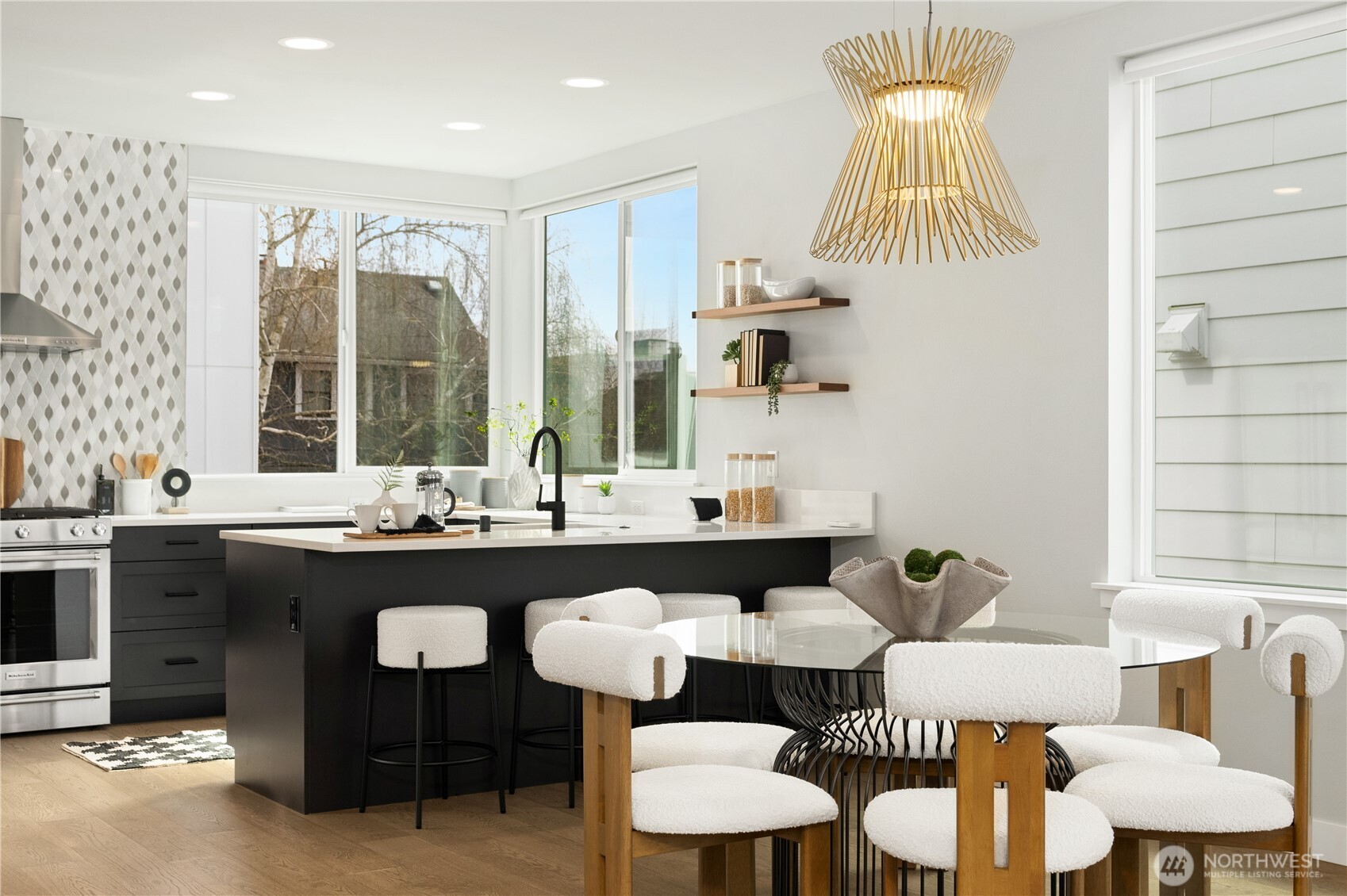 8324 14th Avenue NW, Seattle, WA 98117-4232