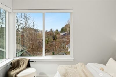 8324 14th Avenue NW, Seattle, WA 98117-4232 - Photo 20