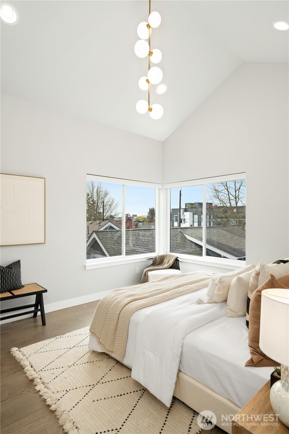 8324 14th Avenue NW, Seattle, WA 98117-4232