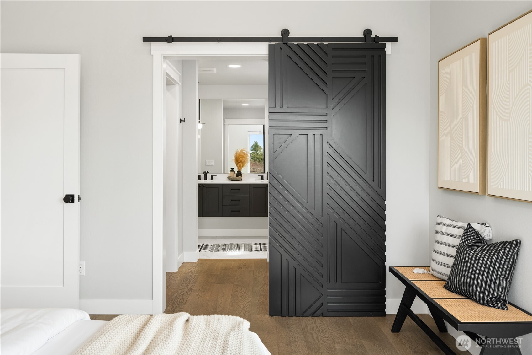 8324 14th Avenue NW, Seattle, WA 98117-4232