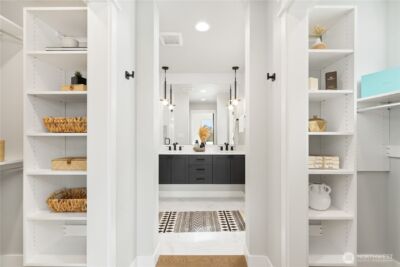 8324 14th Avenue NW, Seattle, WA 98117-4232 - Photo 23