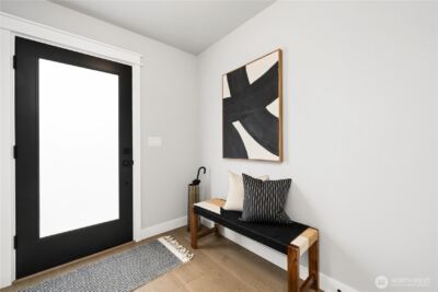 8324 14th Avenue NW, Seattle, WA 98117-4232 - Photo 2