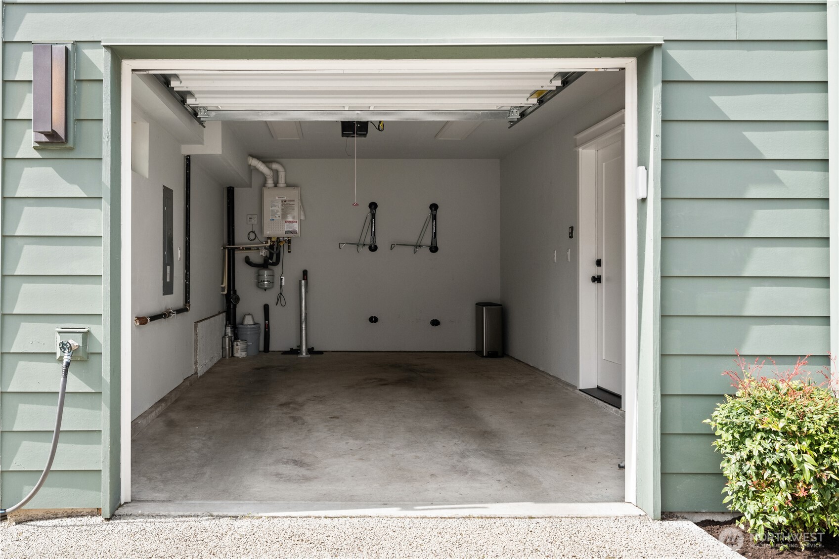 8324 14th Avenue NW, Seattle, WA 98117-4232