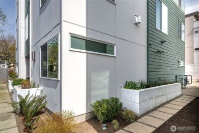 8324 14th Avenue NW, Seattle, WA 98117-4232 - Photo 34