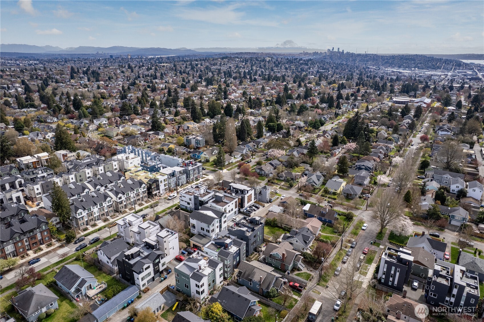 8324 14th Avenue NW, Seattle, WA 98117-4232