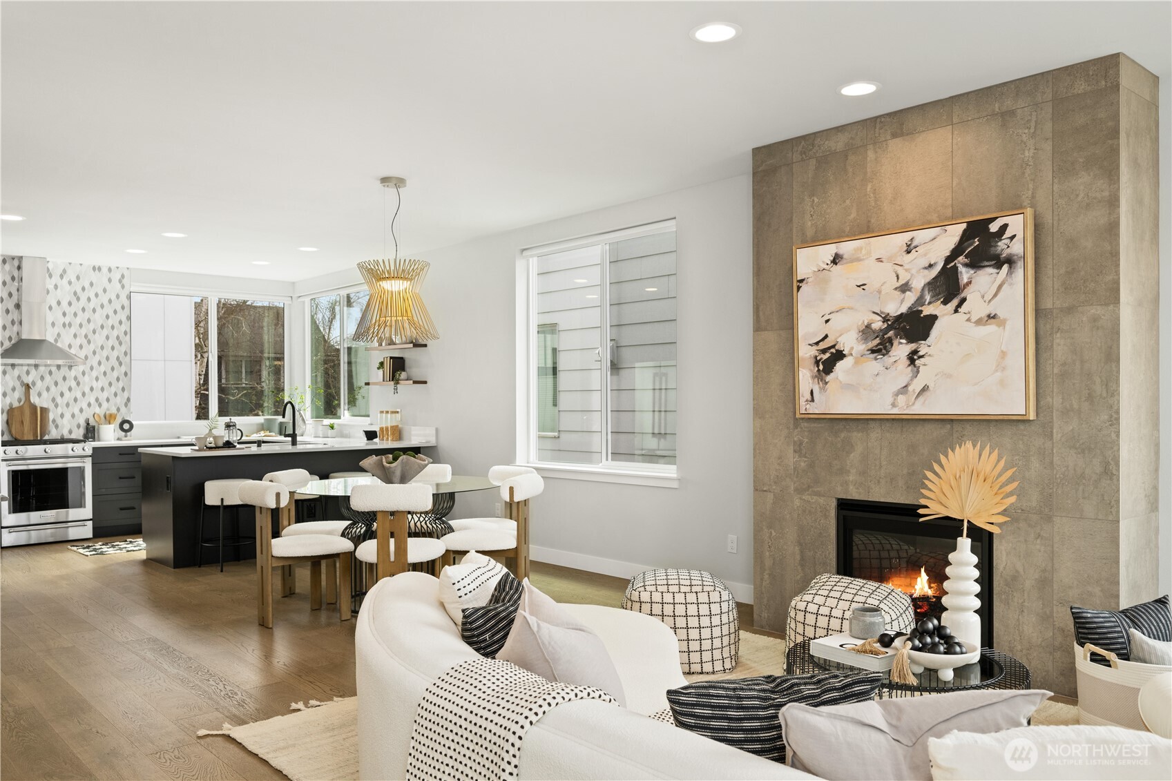 8324 14th Avenue NW, Seattle, WA 98117-4232