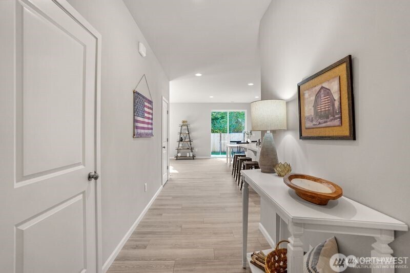 1406 60th Avenue NE, Tacoma, WA 98422