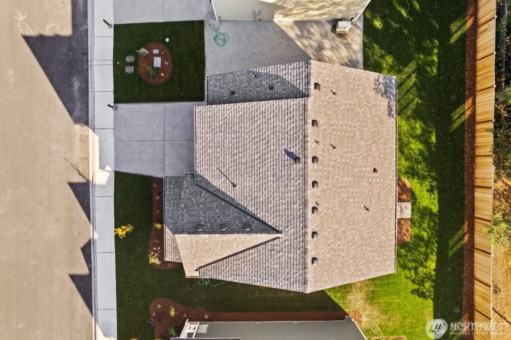 1406 60th Avenue NE, Tacoma, WA 98422