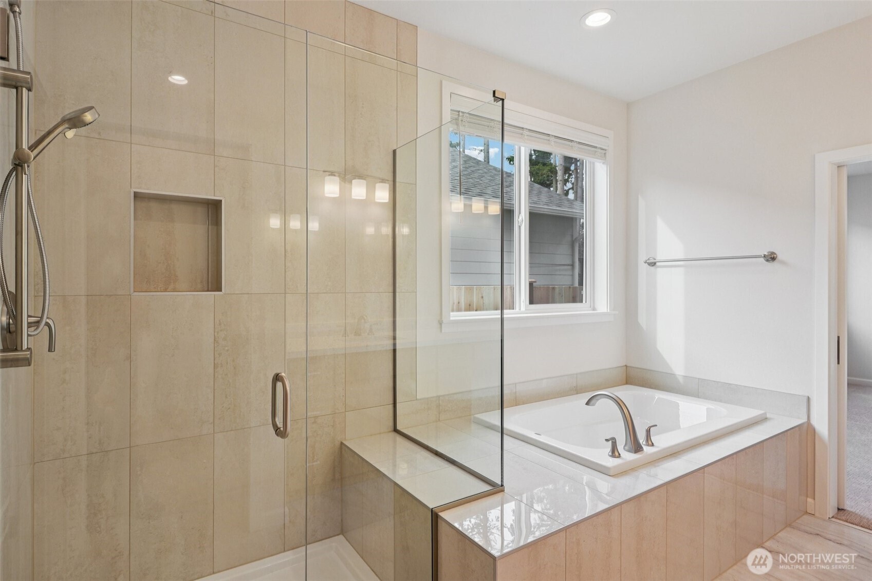 7531 107th Street Ct E, Puyallup, WA 98373