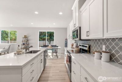 7424 107 Street Ct E, Puyallup, WA 98373 - Photo 3