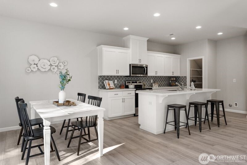 7424 107 Street Ct E, Puyallup, WA 98373