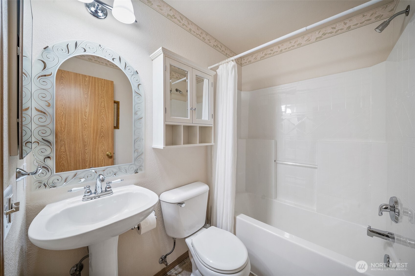 1629 Sundrop Lane SE, Tumwater, WA 98501