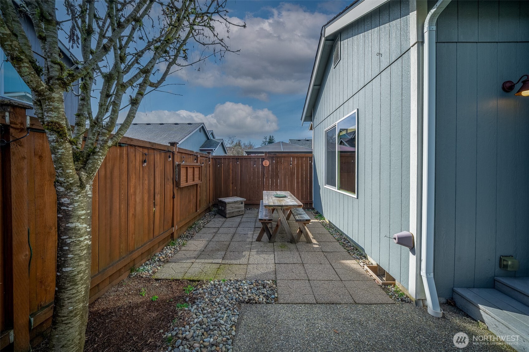 1629 Sundrop Lane SE, Tumwater, WA 98501