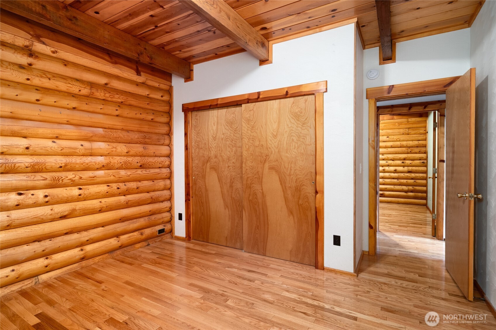 414 Little Acres Drive , Oak Harbor, WA 98277