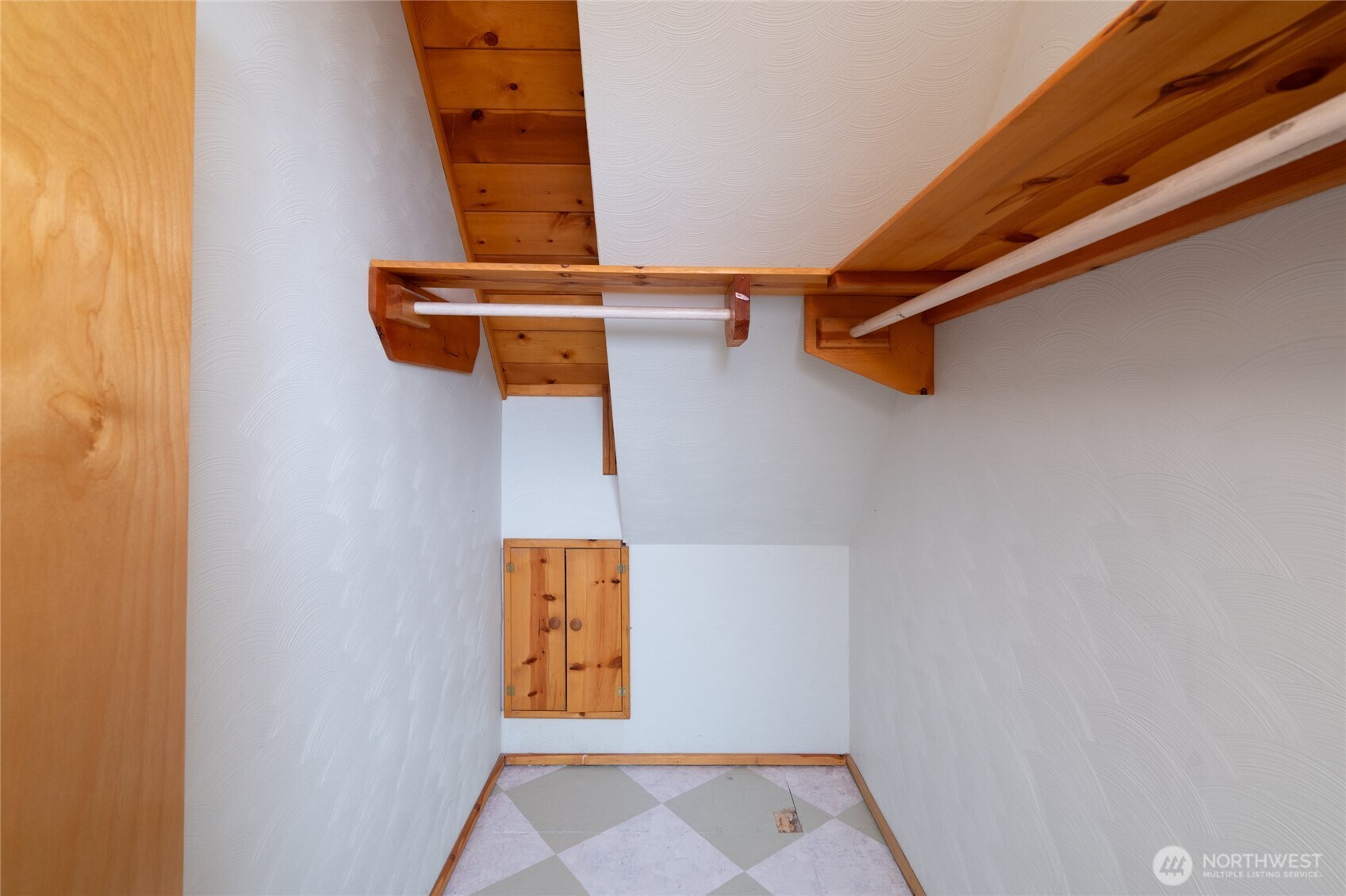 414 Little Acres Drive , Oak Harbor, WA 98277