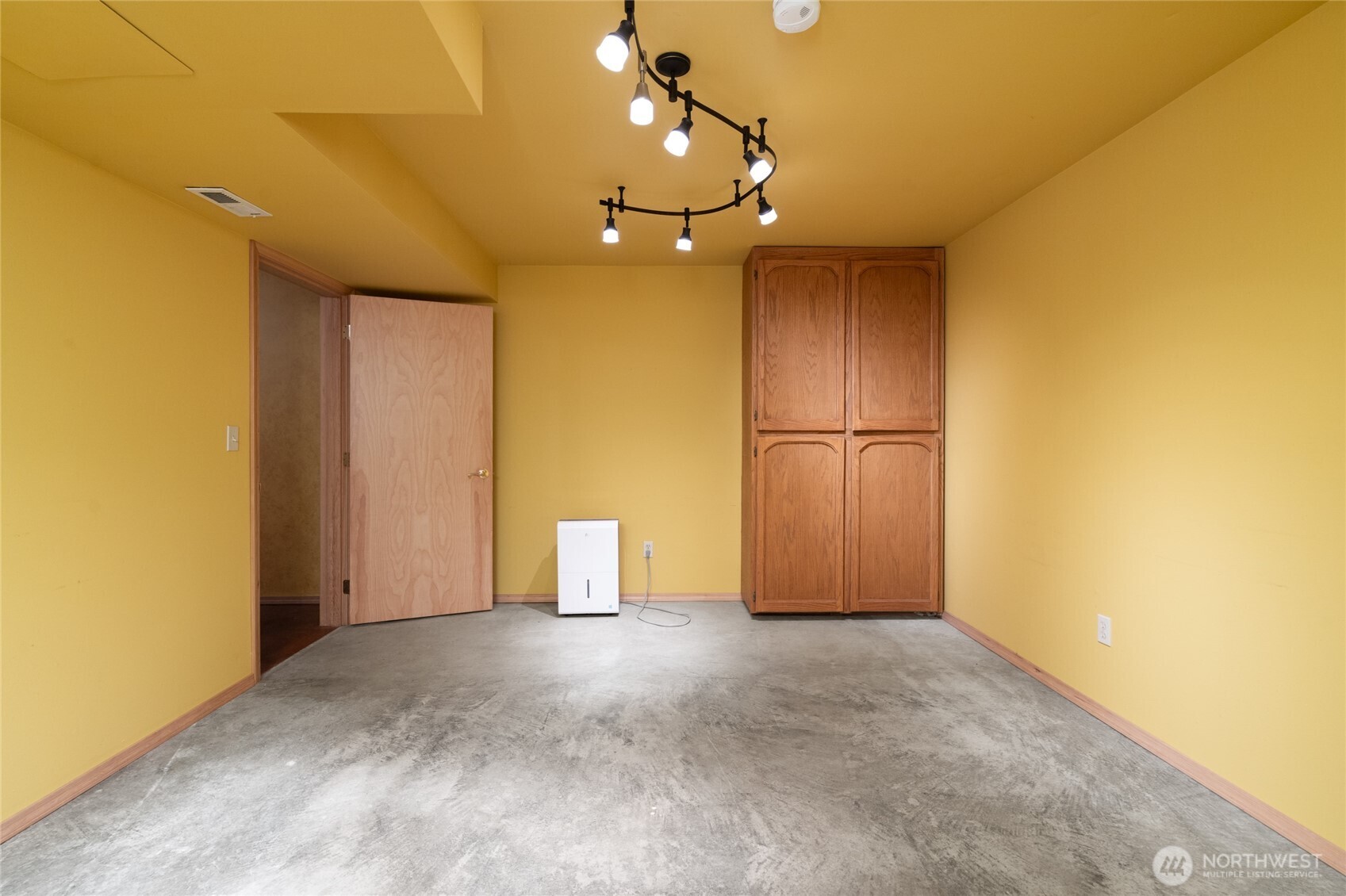 414 Little Acres Drive , Oak Harbor, WA 98277