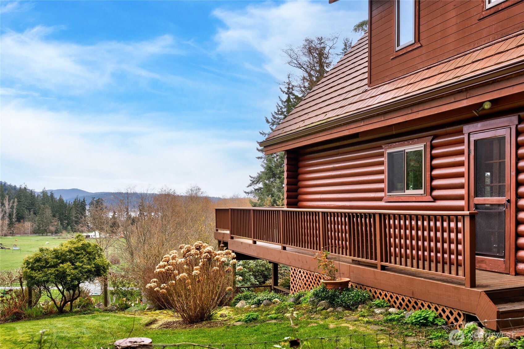 414 Little Acres Drive , Oak Harbor, WA 98277