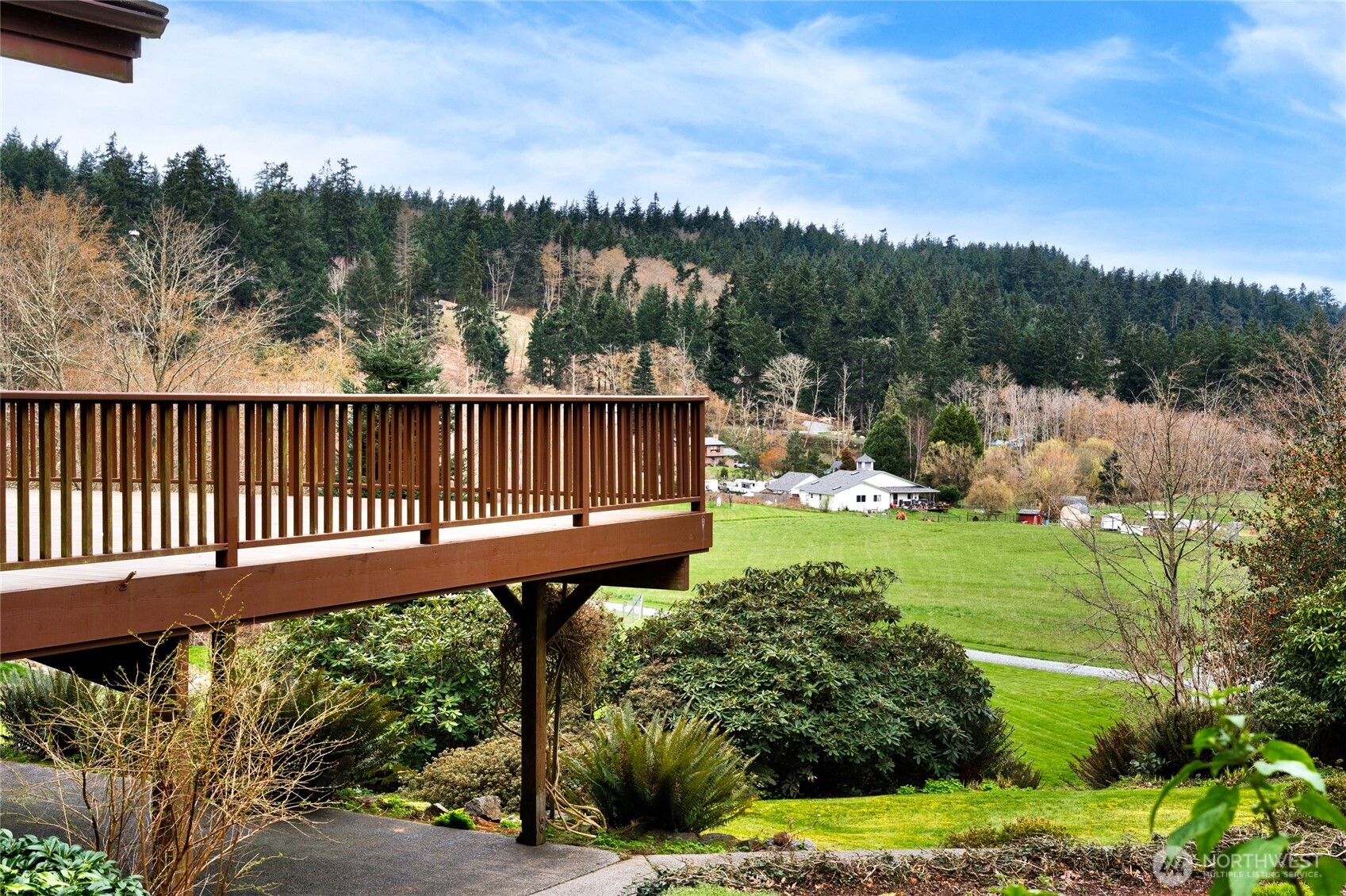 414 Little Acres Drive , Oak Harbor, WA 98277