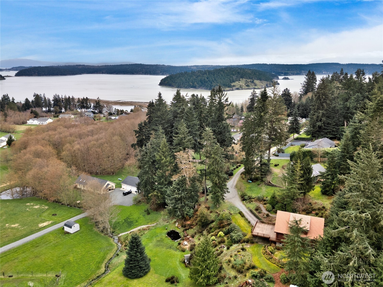 414 Little Acres Drive , Oak Harbor, WA 98277