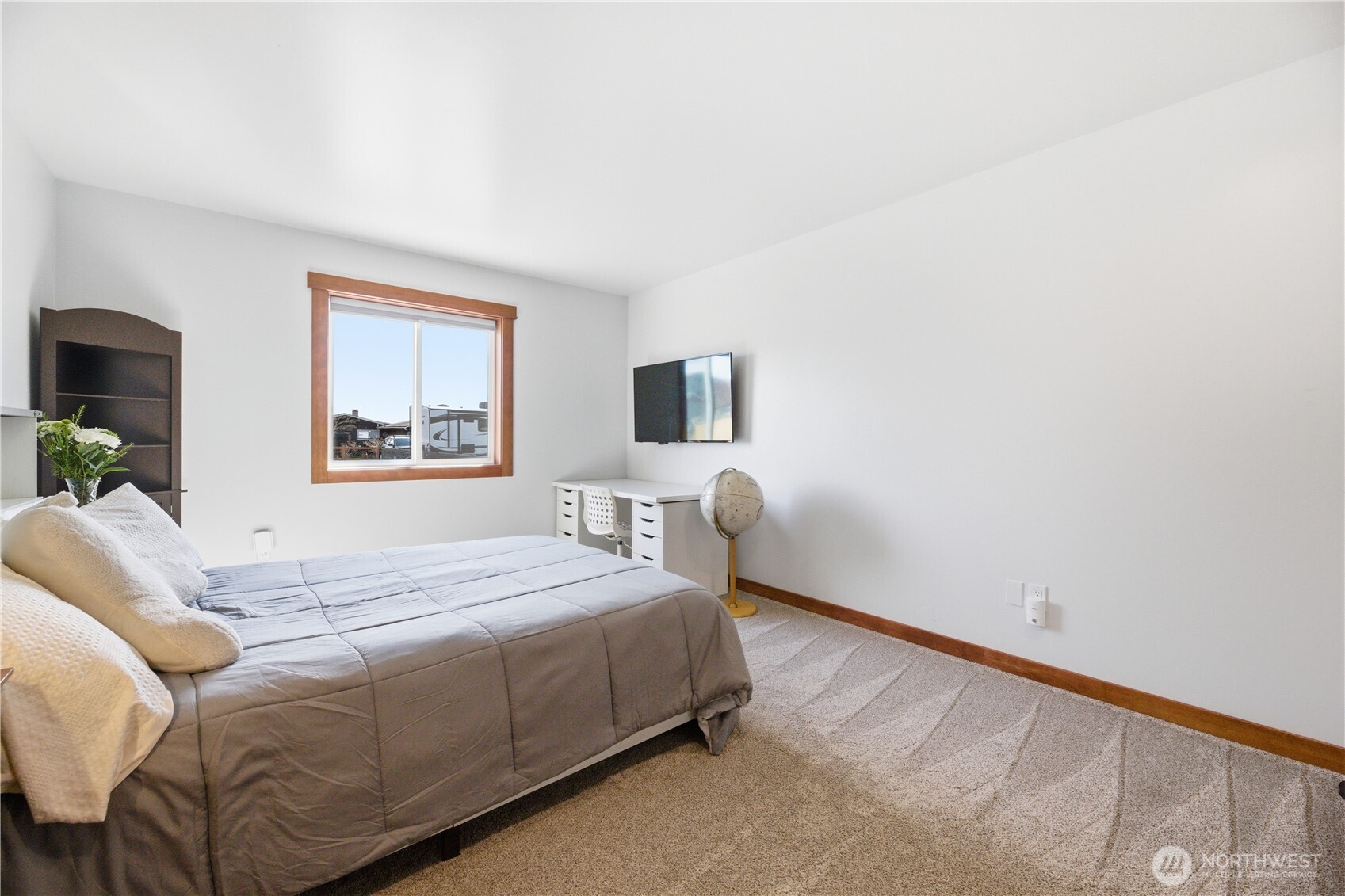 201 N Beach Drive , Port Ludlow, WA 98365