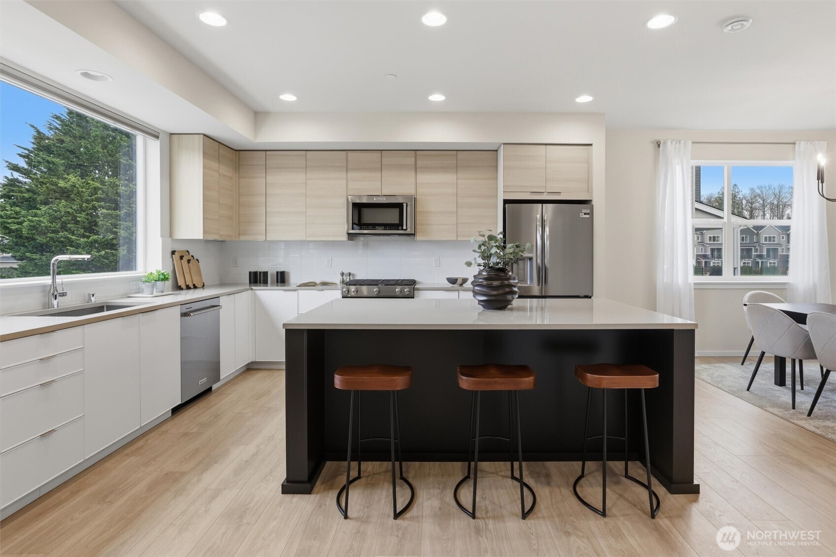 31828 Valley Vista Street , Carnation, WA 98014