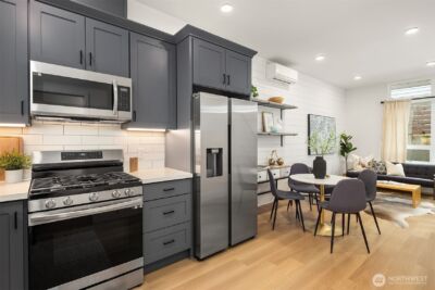 6037 42nd Avenue SW #B, Seattle, WA 98136 - Photo 11