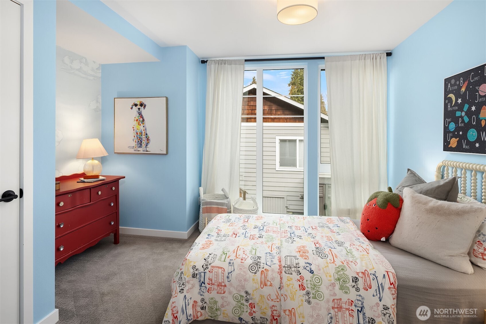 6037 42nd Avenue SW #B, Seattle, WA 98136