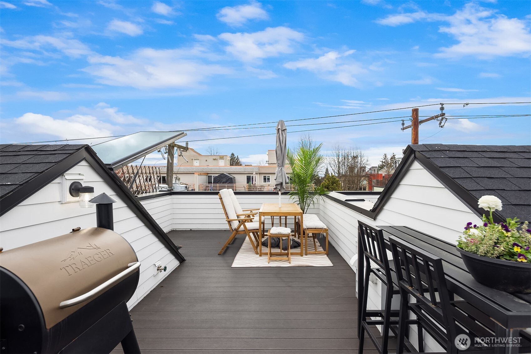 6037 42nd Avenue SW #B, Seattle, WA 98136