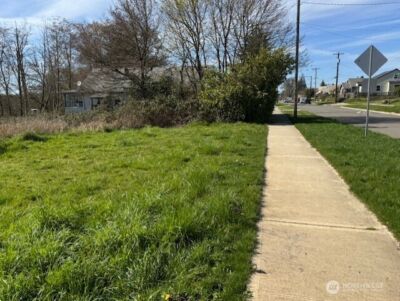 881 SW Chehalis Avenue , Chehalis, WA 98532 - Photo 4