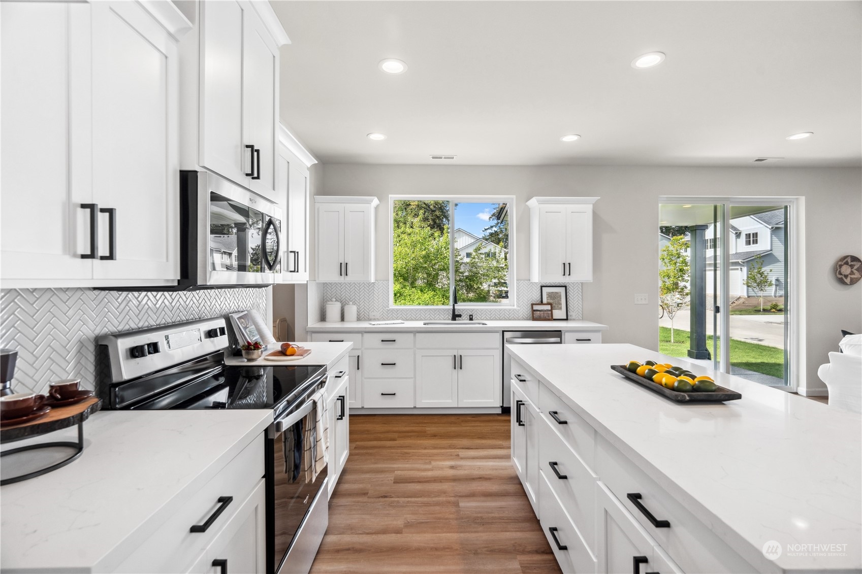 1414 60th Avenue NE, Tacoma, WA 98422