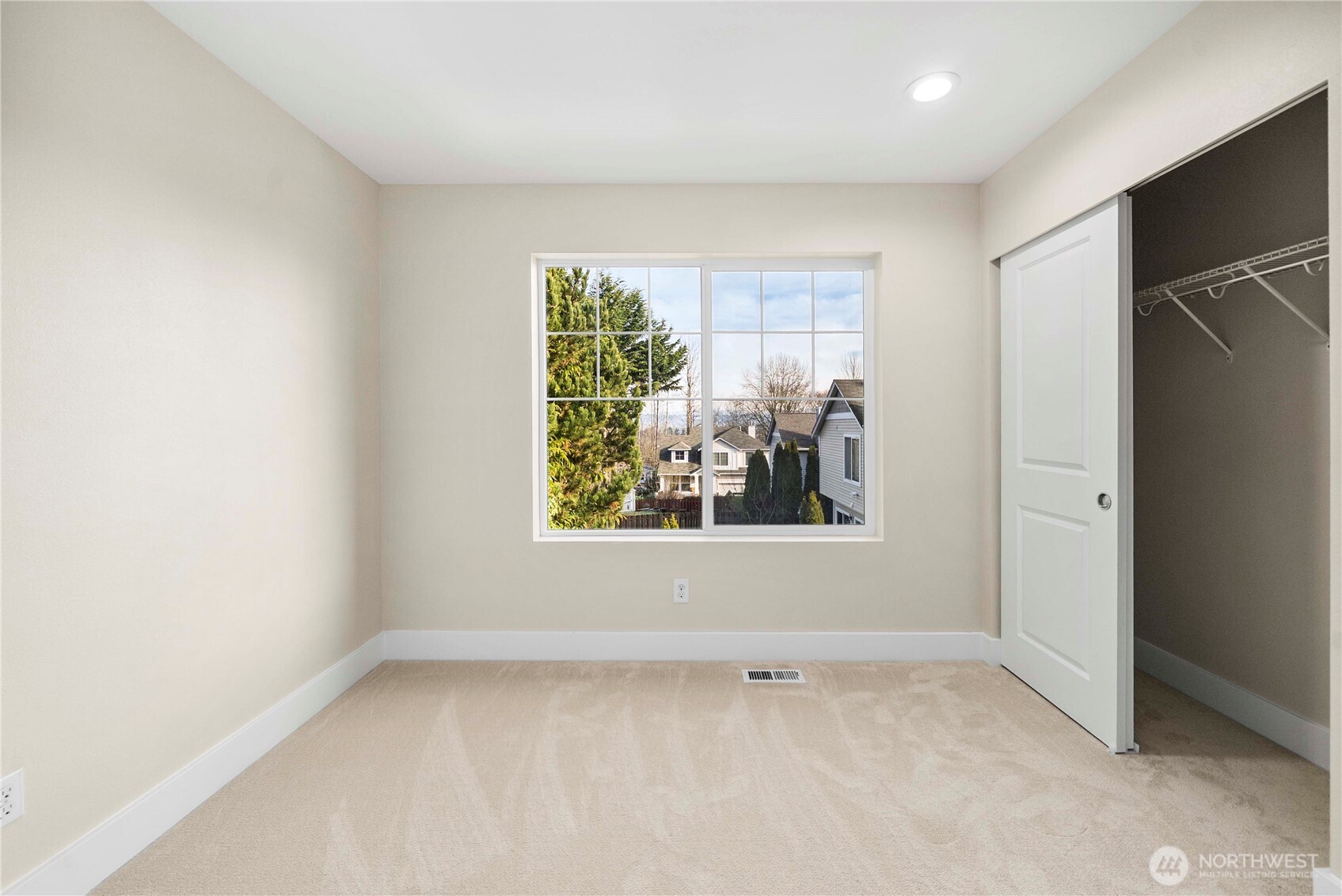 4125 S 220th Place #26, Kent, WA 98032