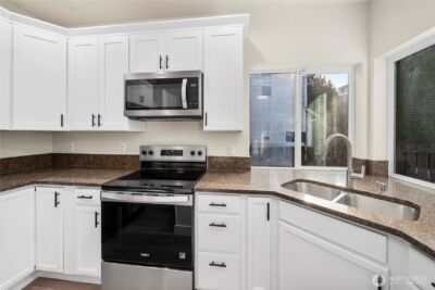 4125 S 220th Place #26, Kent, WA 98032 - Photo 10