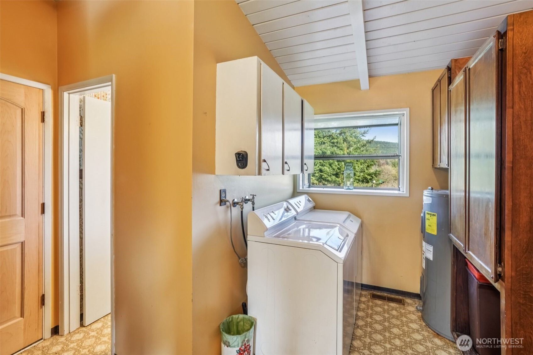 4105 Pleasant Hill Road , Kelso, WA 98626