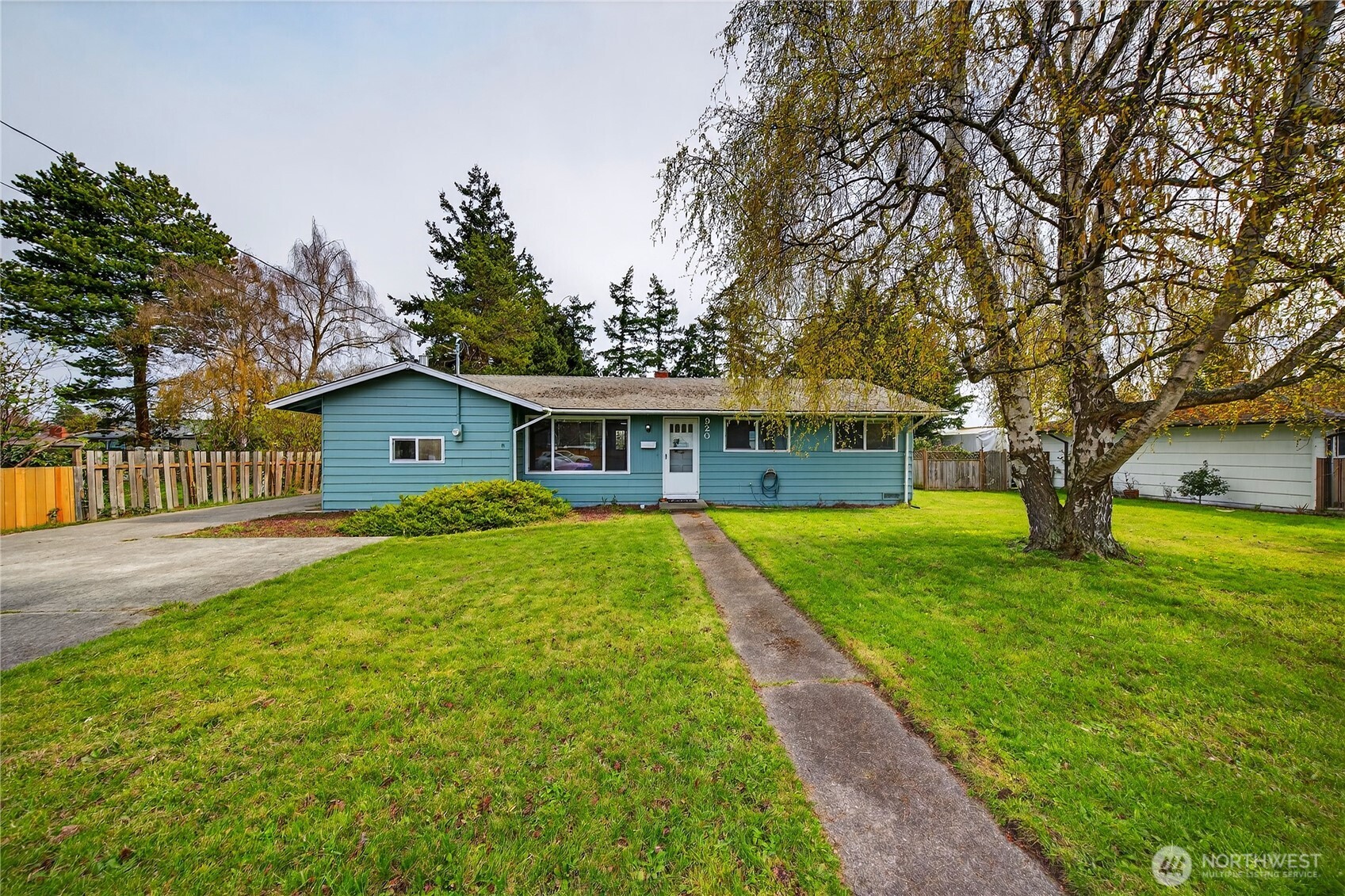 920 SW Bowmer St , Oak Harbor, WA 98277