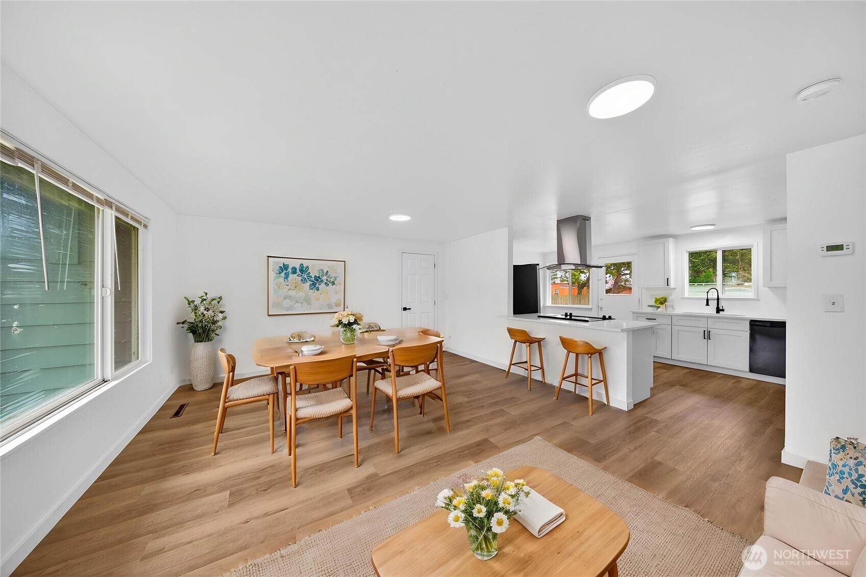 920 SW Bowmer St , Oak Harbor, WA 98277