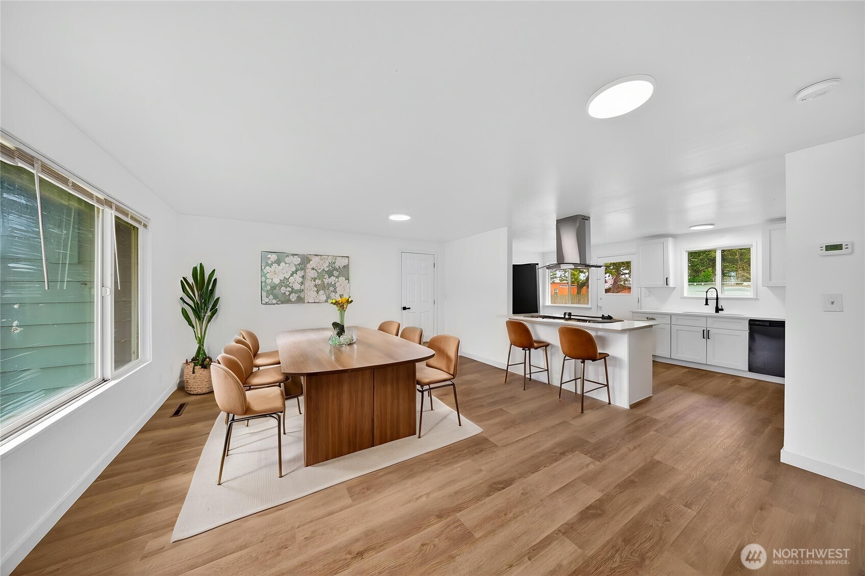 920 SW Bowmer St , Oak Harbor, WA 98277