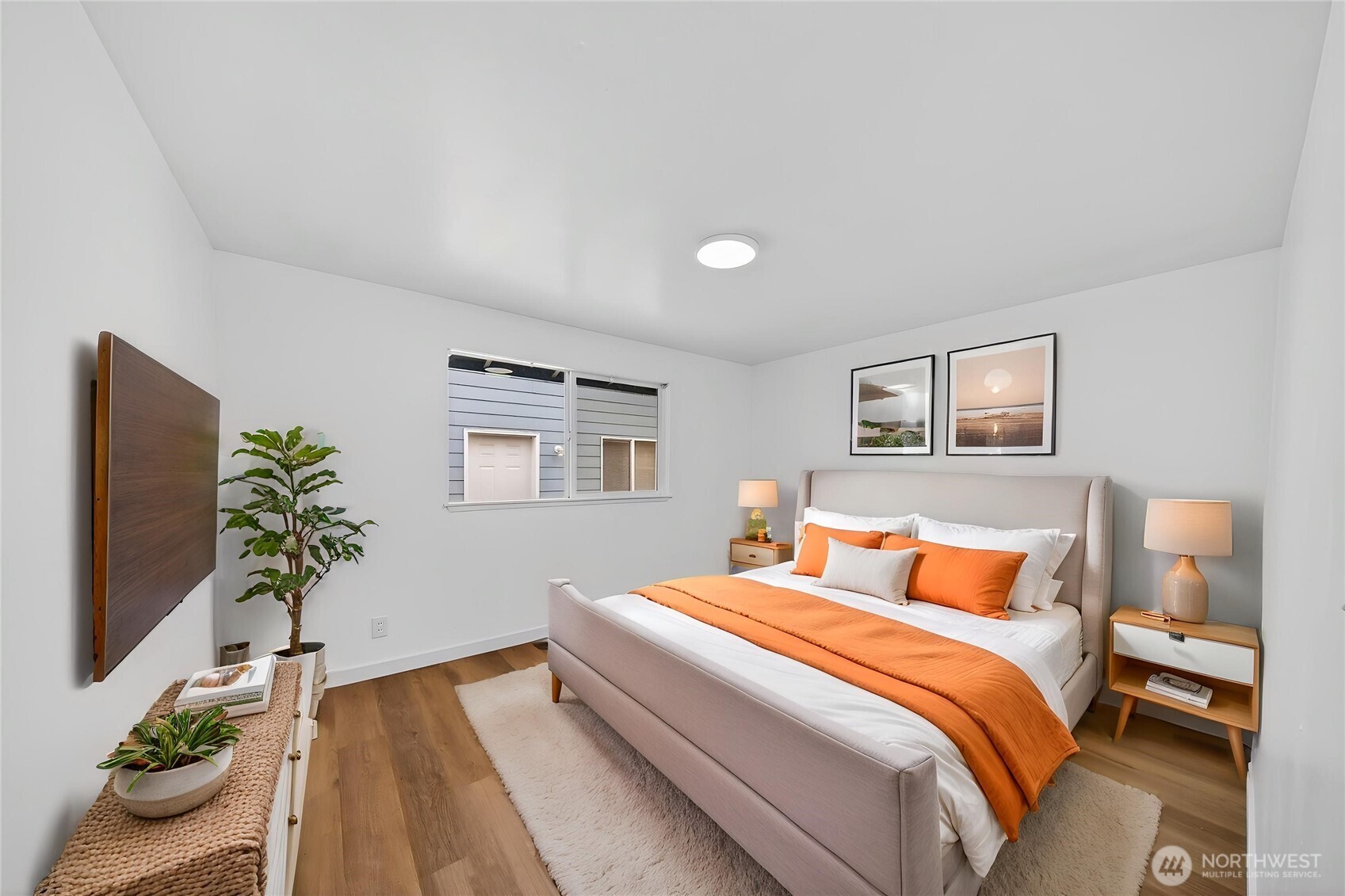 920 SW Bowmer St , Oak Harbor, WA 98277