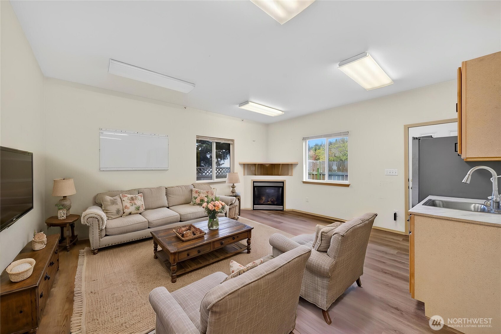 920 SW Bowmer St , Oak Harbor, WA 98277