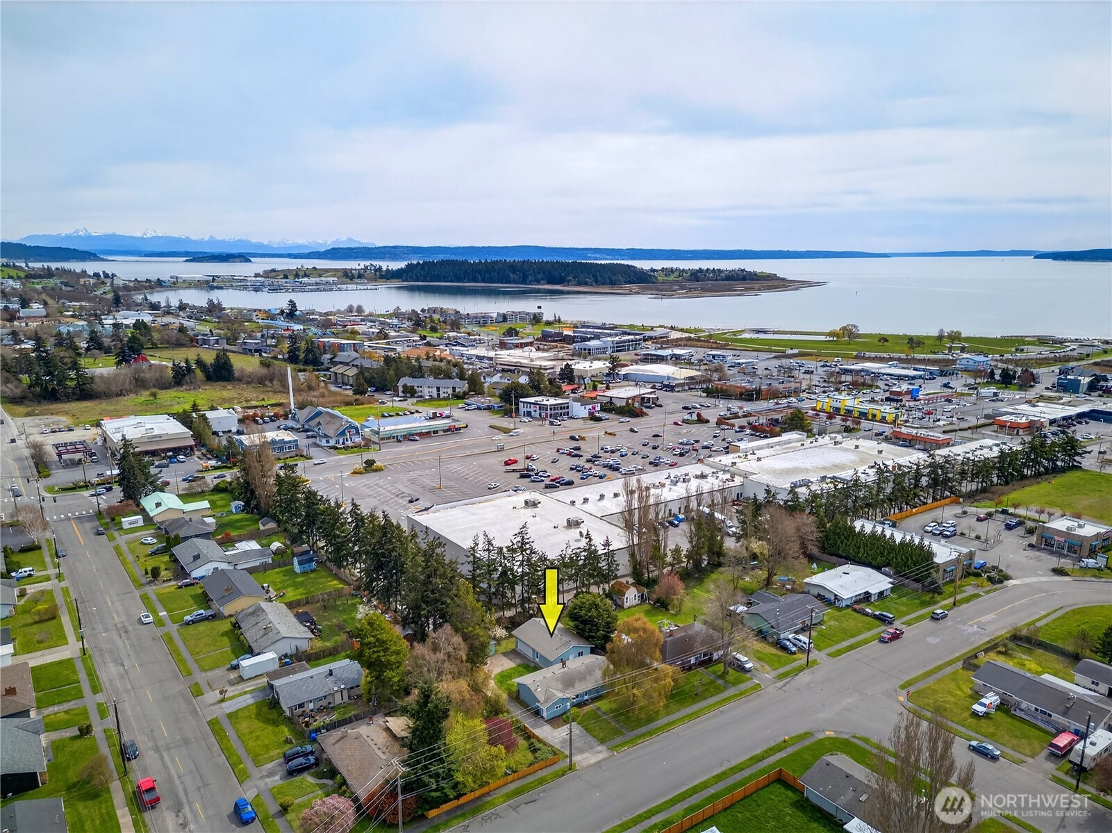 920 SW Bowmer St , Oak Harbor, WA 98277