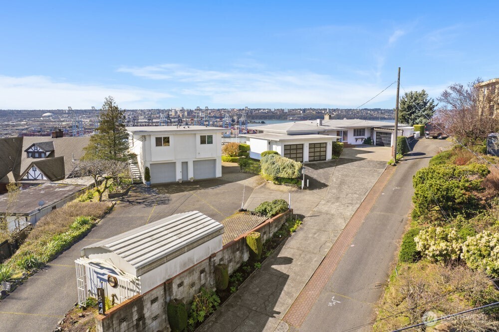1242 /1244 Browns Point Boulevard , Tacoma, WA 98422